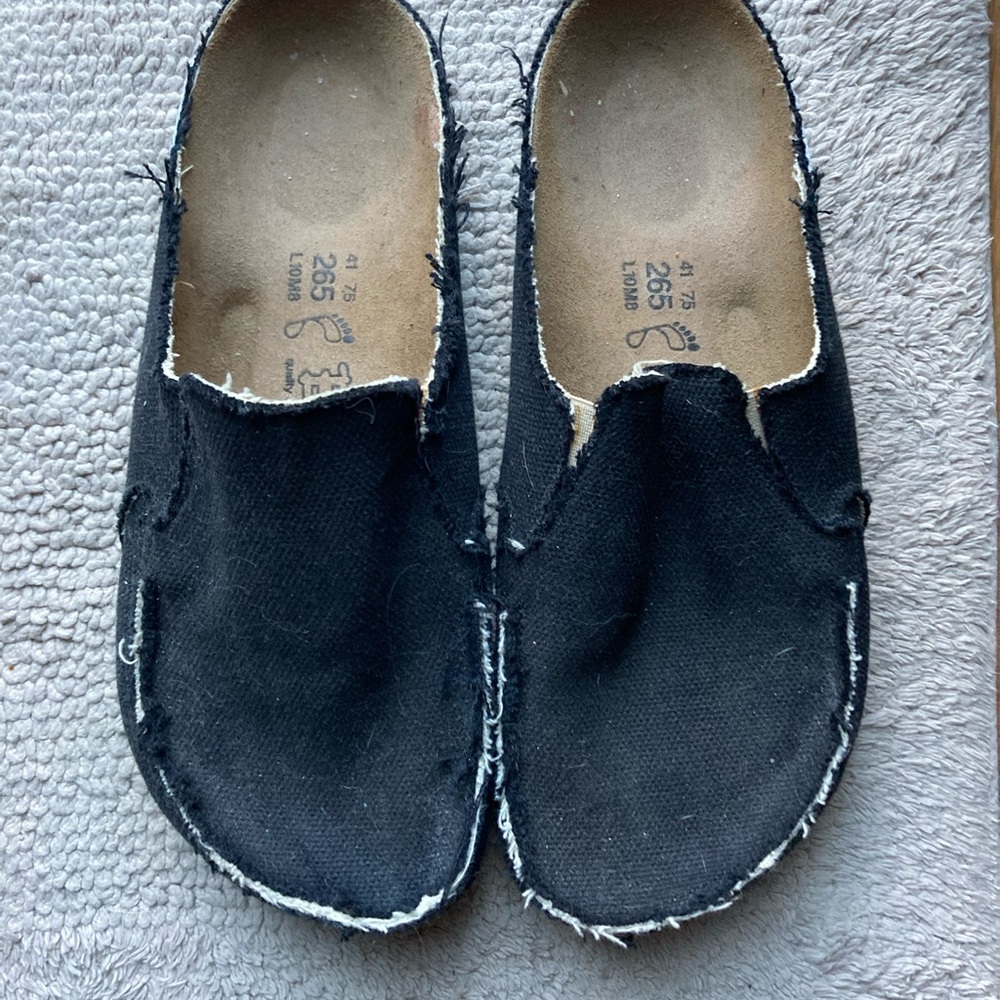 Birkis size 41 distressed canvas clogs